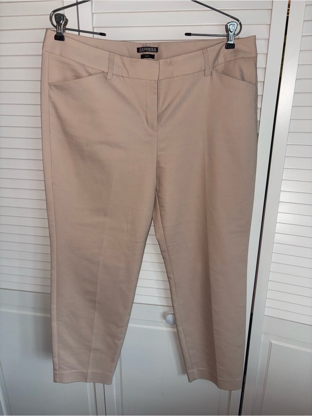 Express Editor Cropped Dress Pants in Light Beige